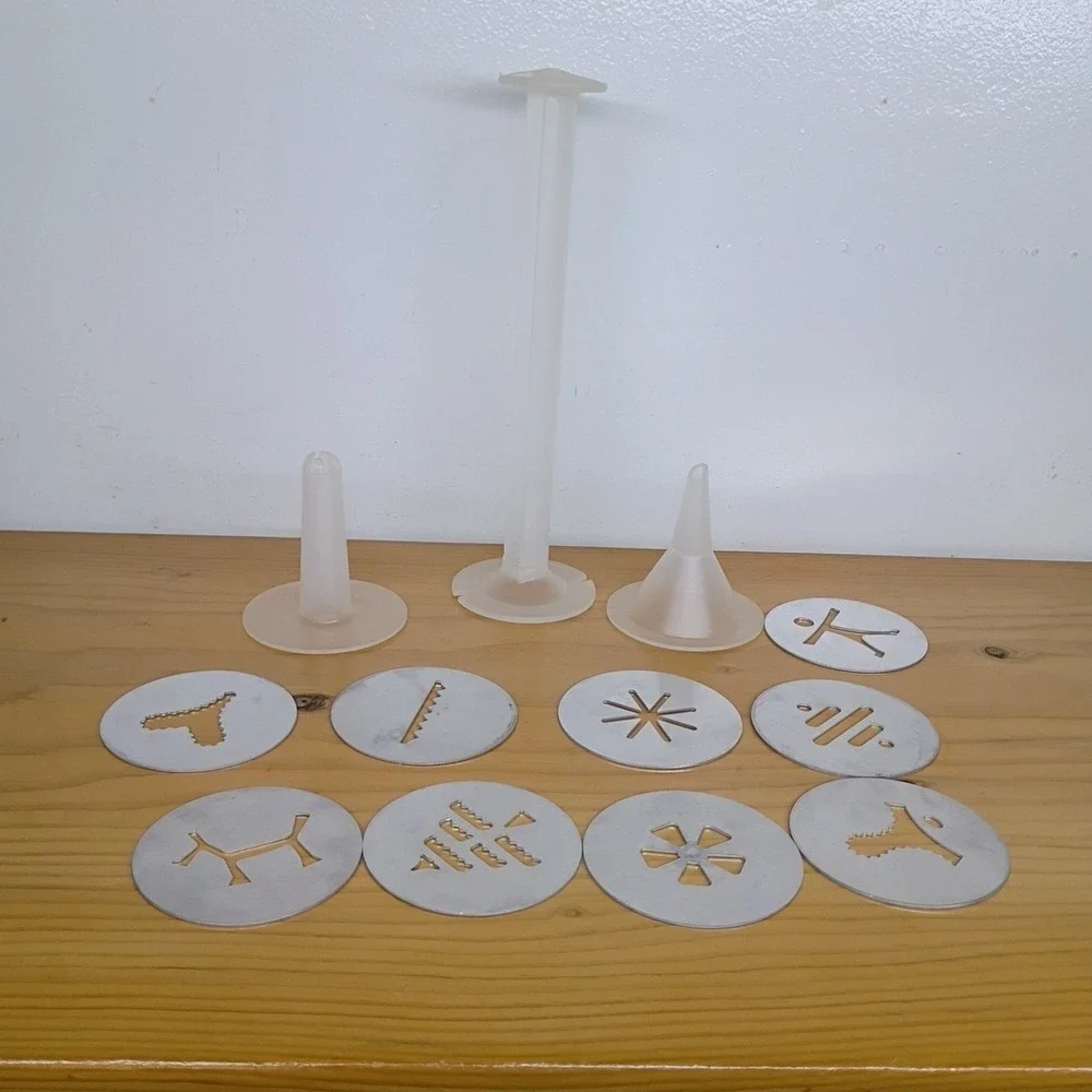 Wear-Ever Super Shooter Electric Cookie & Candy Maker Model‎ 70001